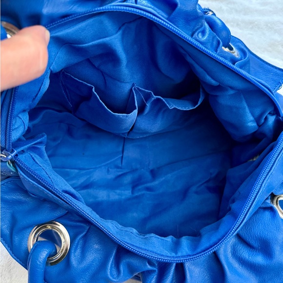 Cato Vintage Sequin Flower Hobo Shoulder Bag - Picture 4 of 6